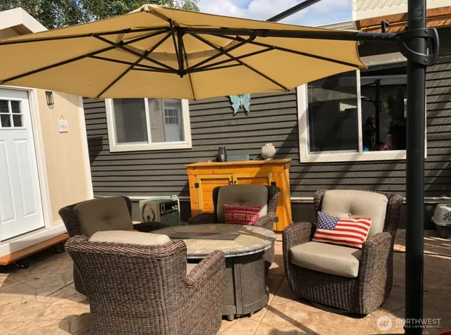 $177,000 | 15253 Pine Drive, Renton, WA 98058