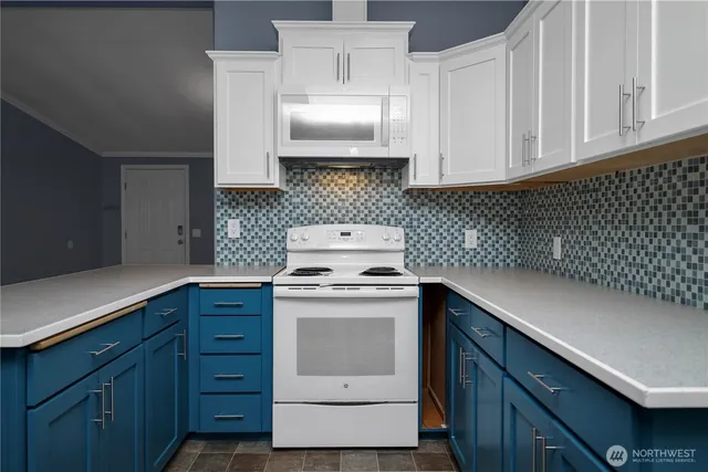 $177,000 | 15253 Pine Drive, Renton, WA 98058