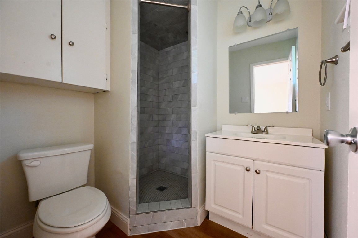 9715 Oak Hollow Drive Austin, TX 78758 - Photo 10 of 15