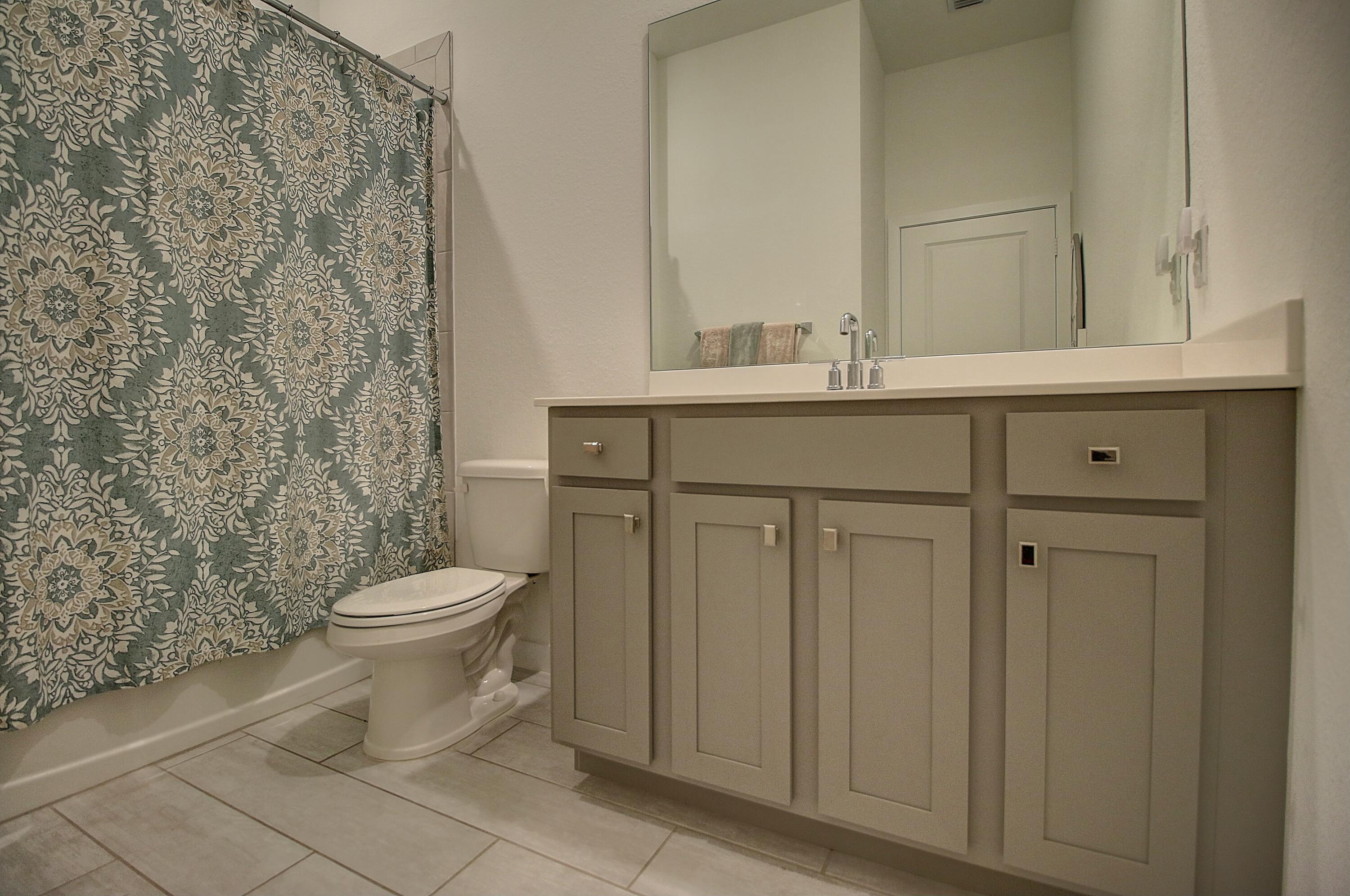 19590 Weathervane Way Loxahatchee, FL 33470 - Photo 24 of 46 2nd Bathroom