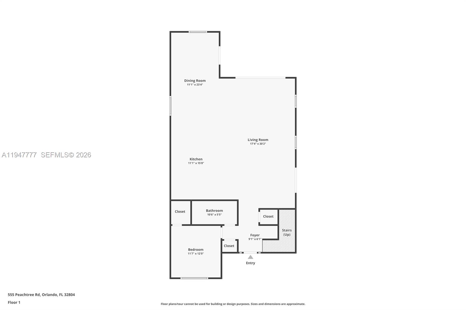 555 Peachtree Road Orlando, FL 32804 - Photo 34 of 35 a picture of a bathroom with a shower