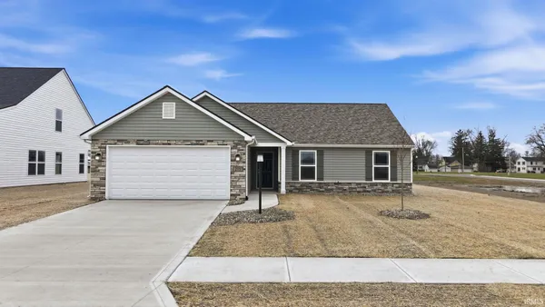 $319,900 | 215 Latigo Lane, Garrett, IN 46738