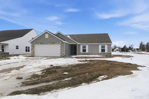 $319,900 | 215 Latigo Lane, Garrett, IN 46738