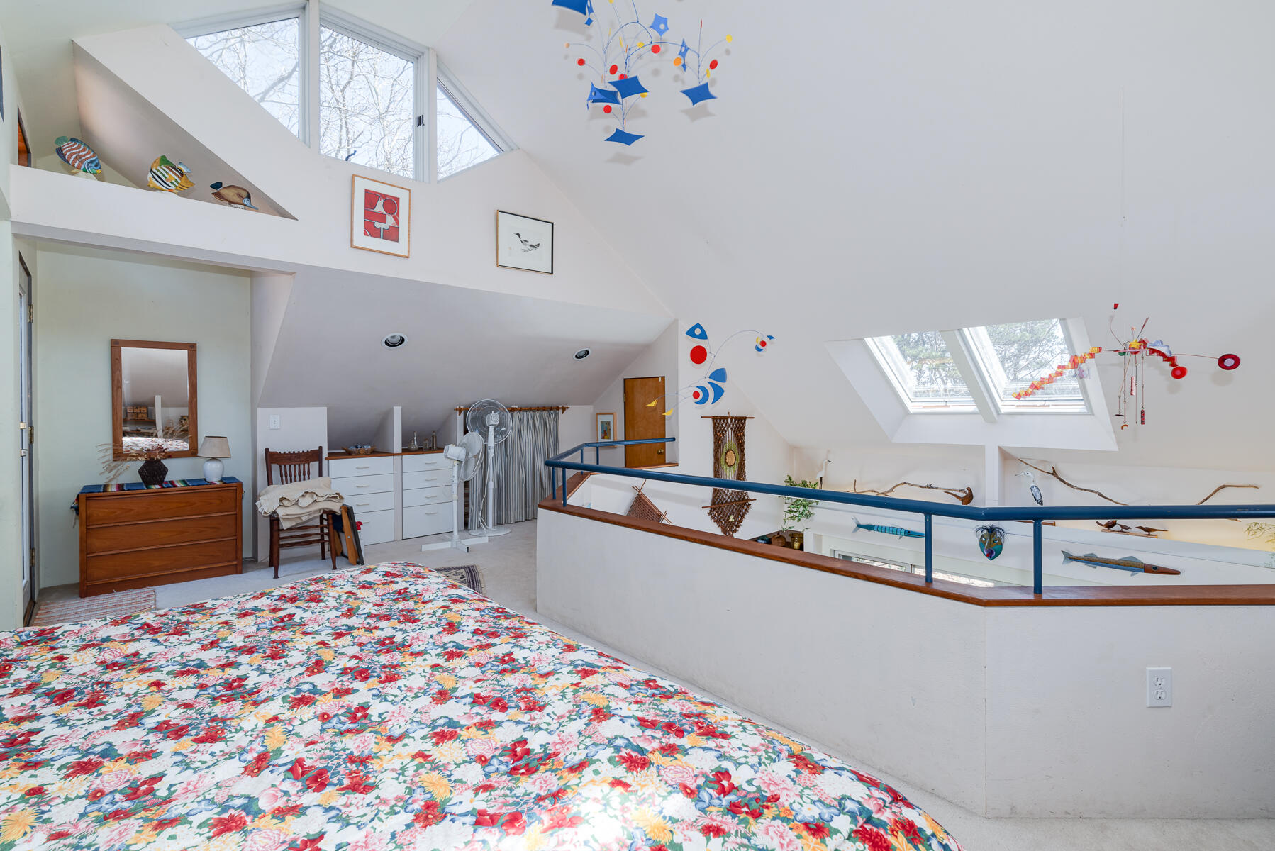 506 Old Chequessett Neck Road Wellfleet, MA 02667 - Photo 20 of 46 a living room with furniture