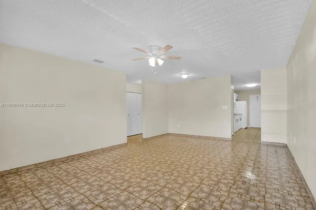 $410,000 | 18947 Northwest 45th Avenue, Miami Gardens, FL 33055