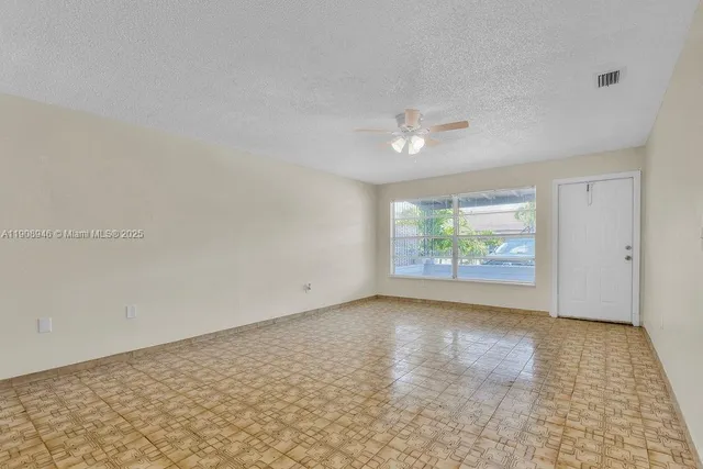 $410,000 | 18947 Northwest 45th Avenue, Miami Gardens, FL 33055