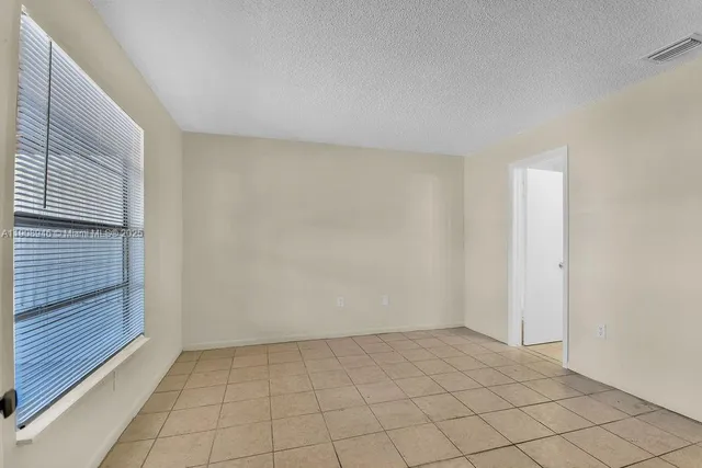 $410,000 | 18947 Northwest 45th Avenue, Miami Gardens, FL 33055