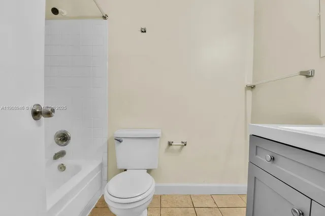 $410,000 | 18947 Northwest 45th Avenue, Miami Gardens, FL 33055