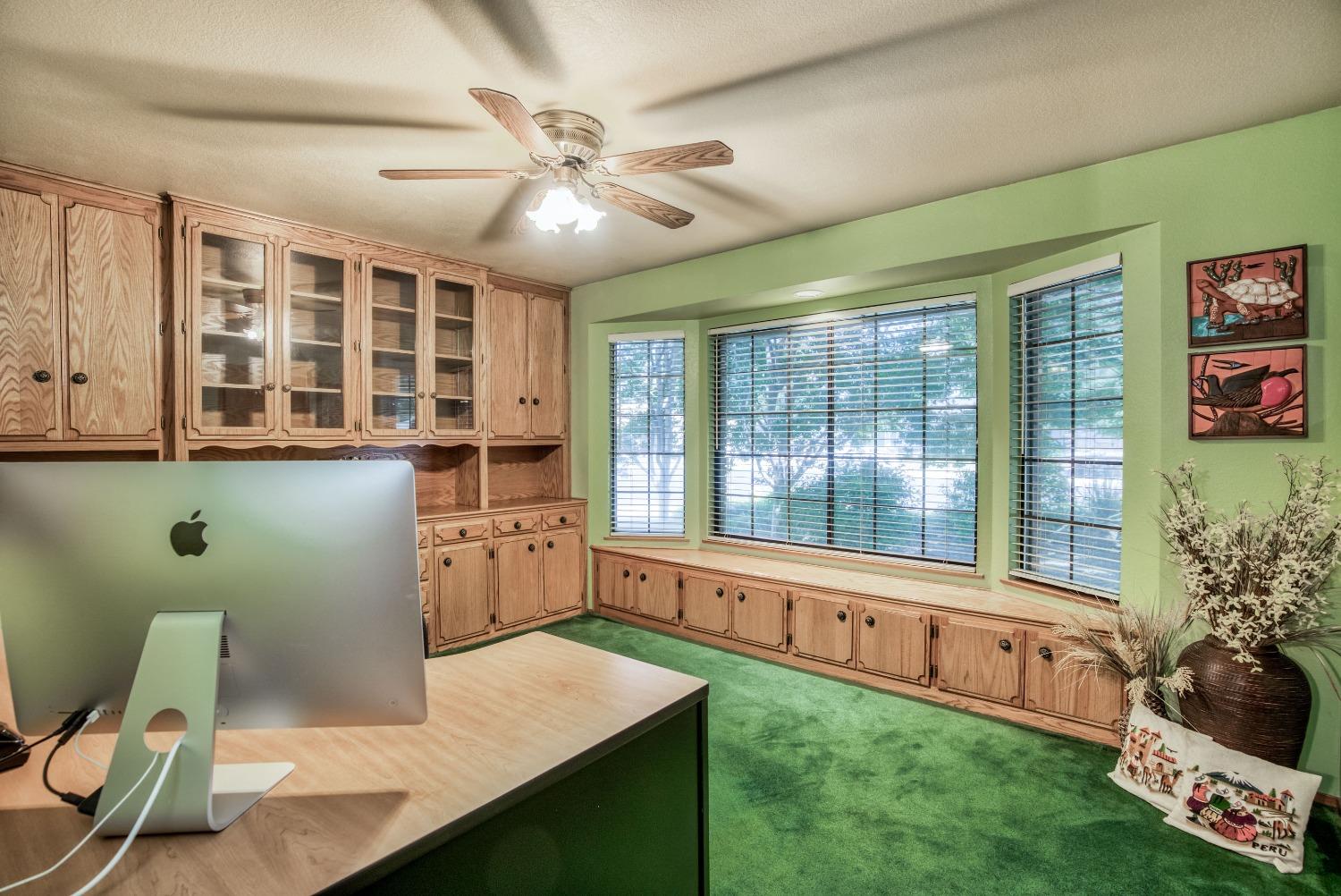 77 Post Avenue Sanger, CA 93657 - Photo 48 of 62