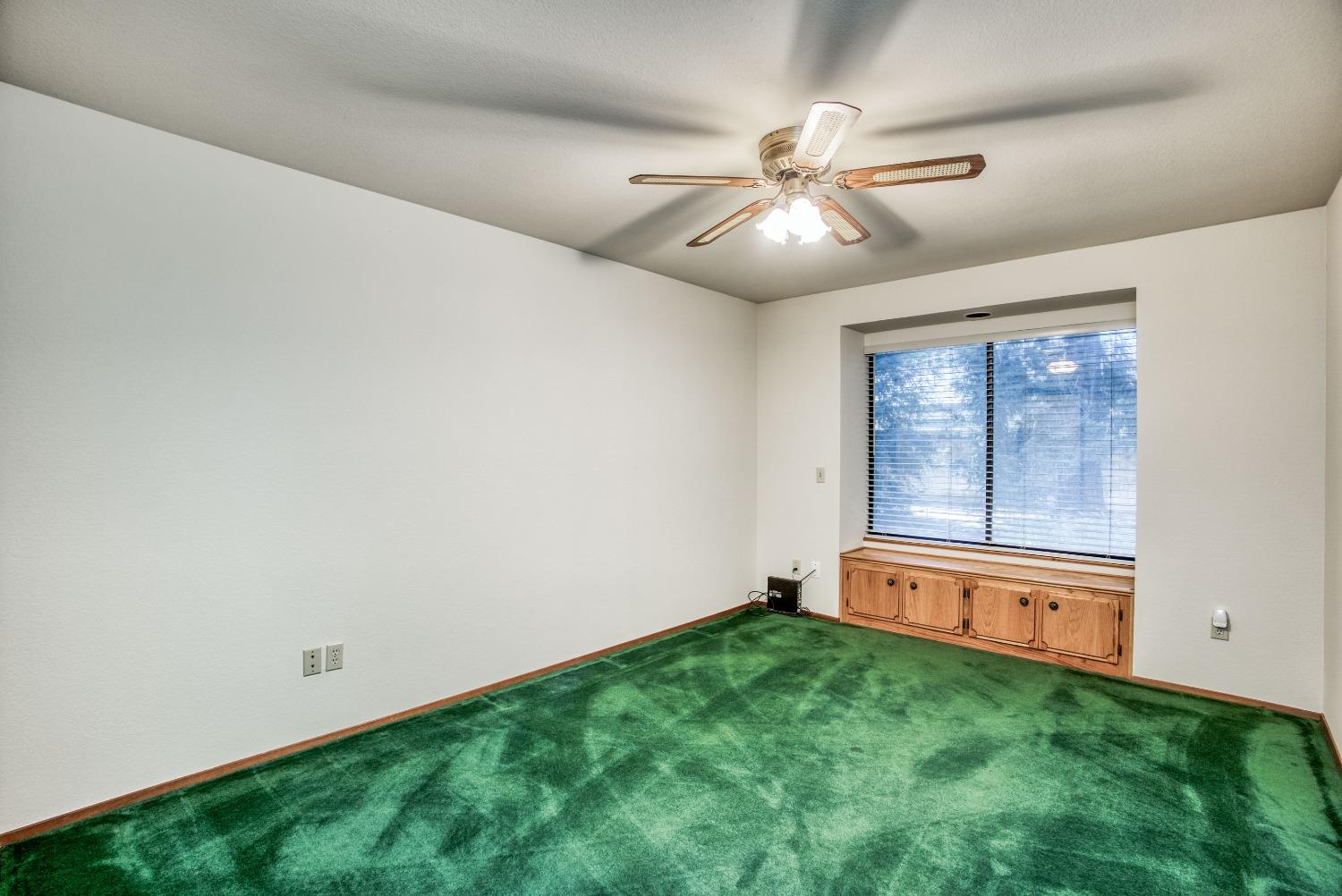 77 Post Avenue Sanger, CA 93657 - Photo 52 of 62