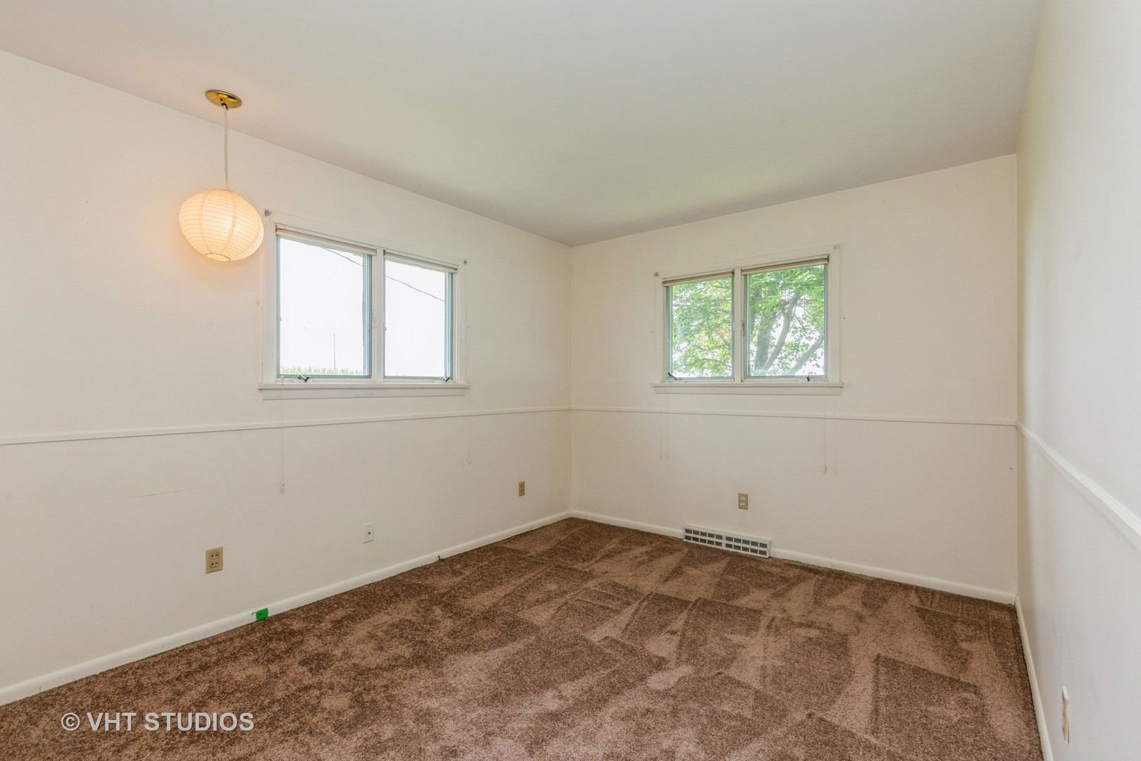 15354 Plank Road Sycamore, IL 60178 - Photo 14 of 28