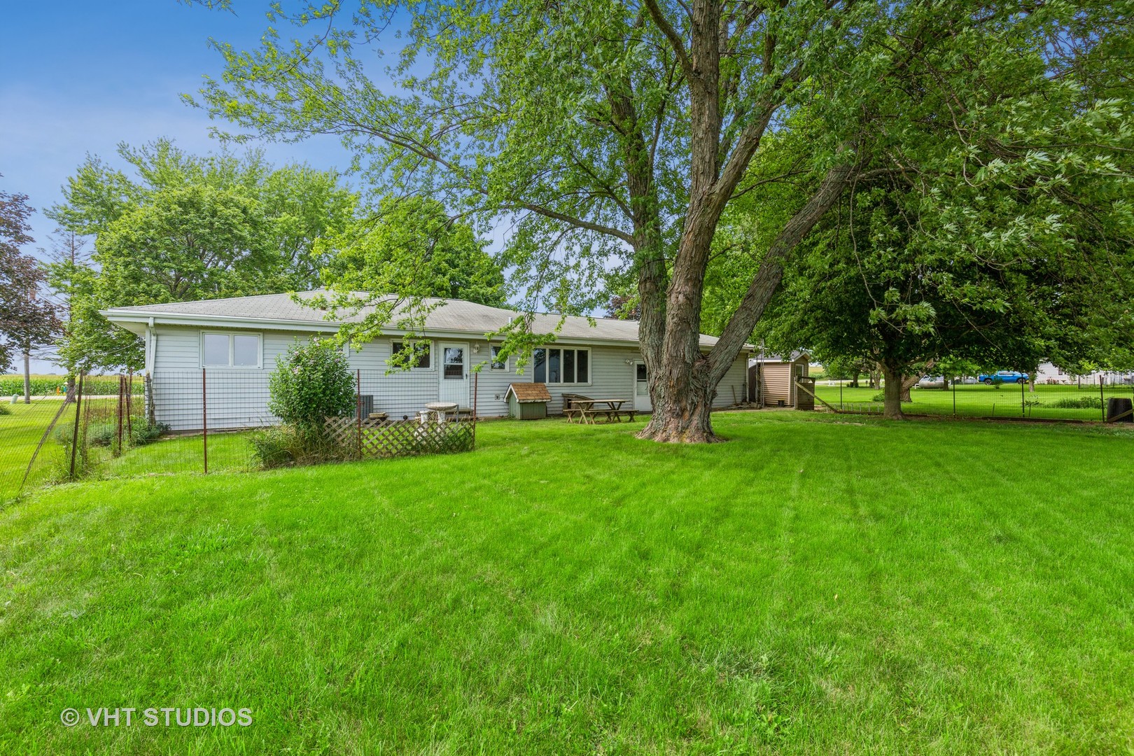 15354 Plank Road Sycamore, IL 60178 - Photo 25 of 28