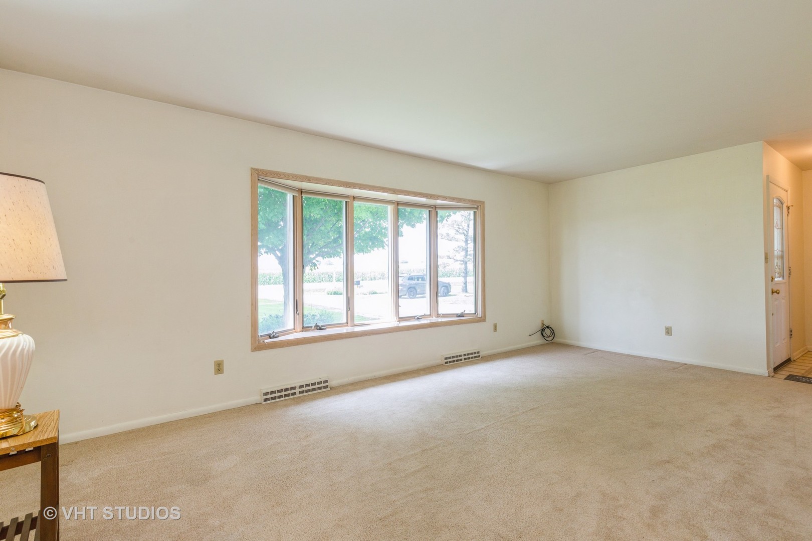 15354 Plank Road Sycamore, IL 60178 - Photo 4 of 28