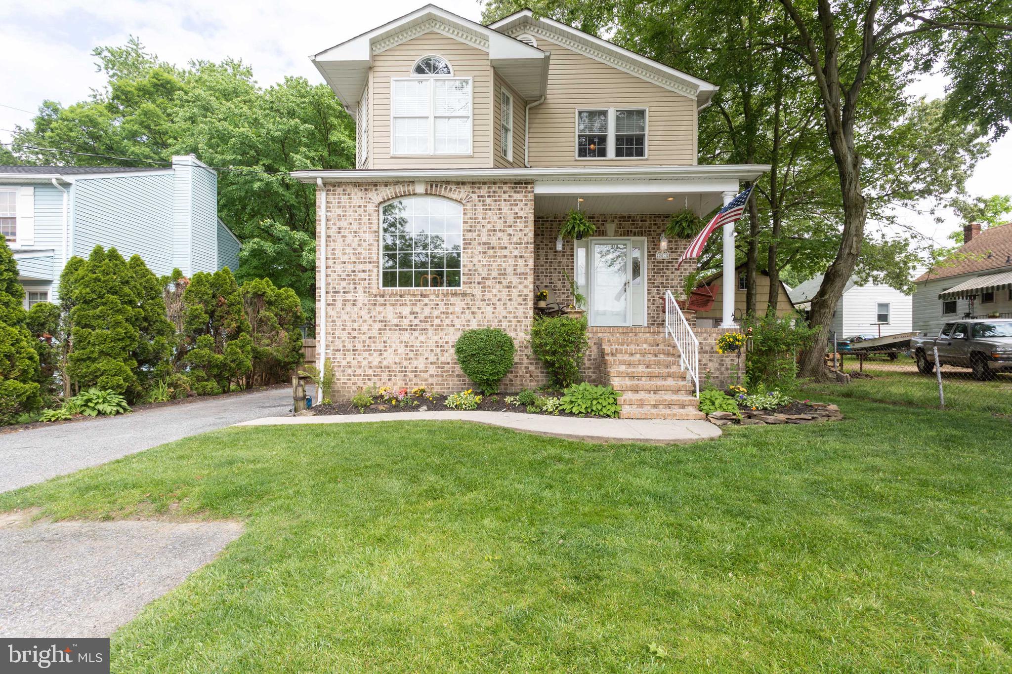 207 Riverside Road Baltimore, MD 21221 - Photo 2 of 36 Stunning colonial!