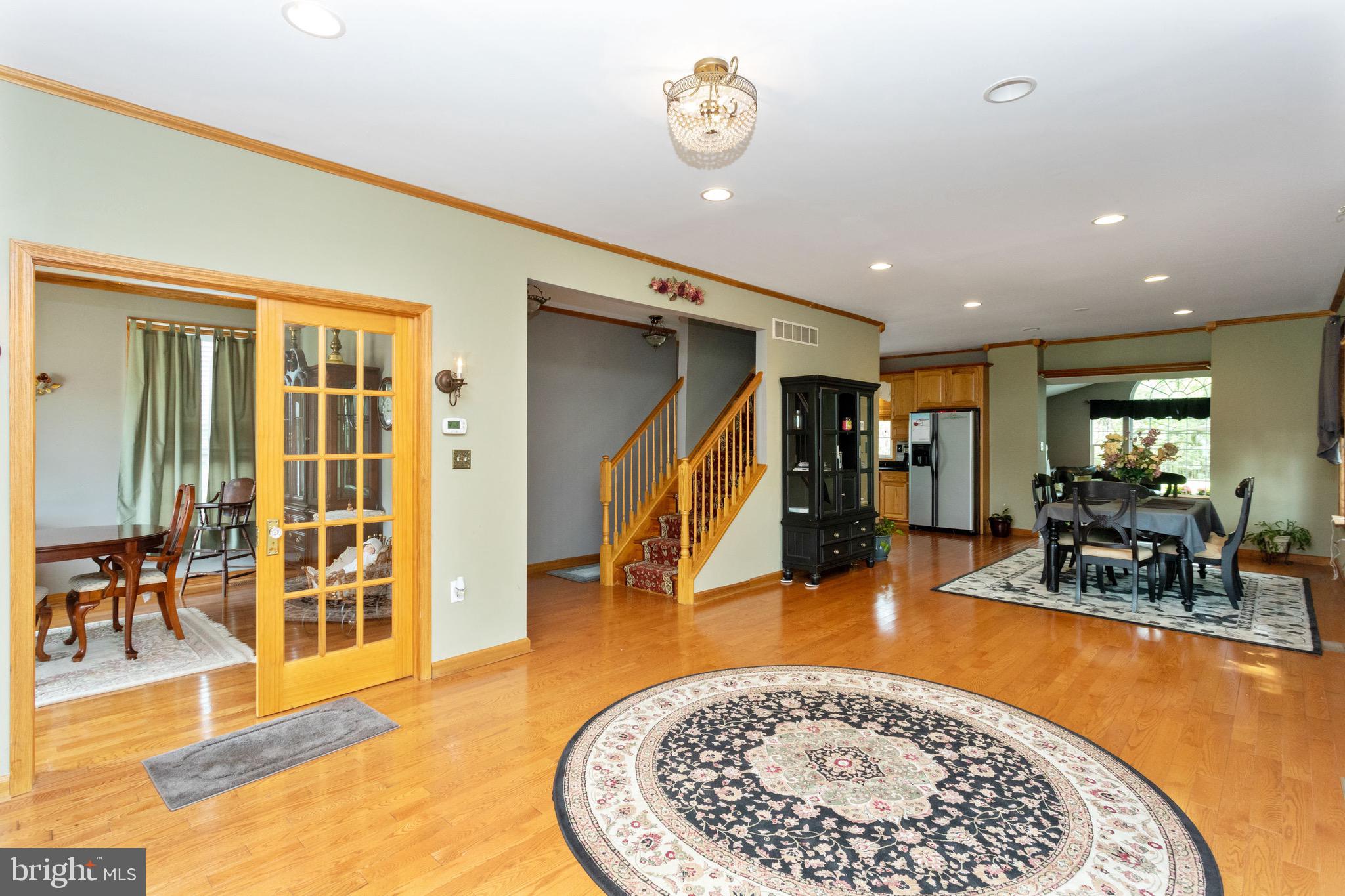 207 Riverside Road Baltimore, MD 21221 - Photo 36 of 36 Open floor plan!