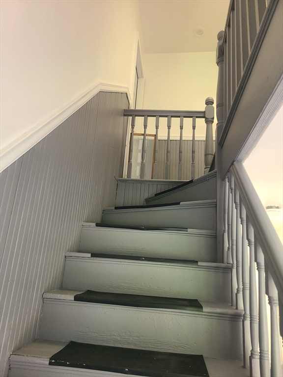 455 Washington Street Haverhill, MA 01832 - Photo 12 of 29 a view of entryway