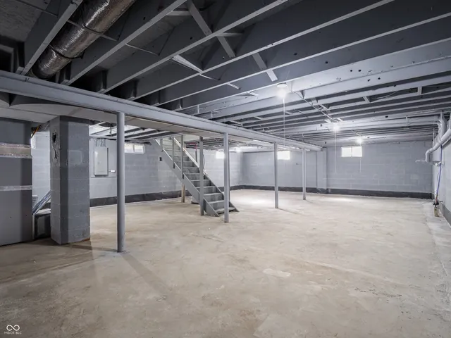 $324,900 | 7807 East 71st Street, Indianapolis, IN 46256