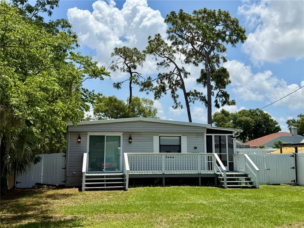 4820 Capron Street New Port Richey, FL 34653 - Photo 2 of 37