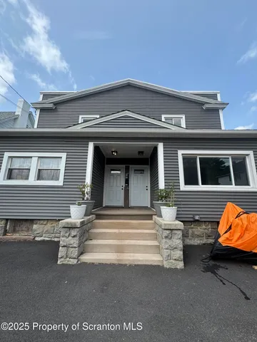 $1,200 | 1021 Wheeler Avenue, Scranton, PA 18510