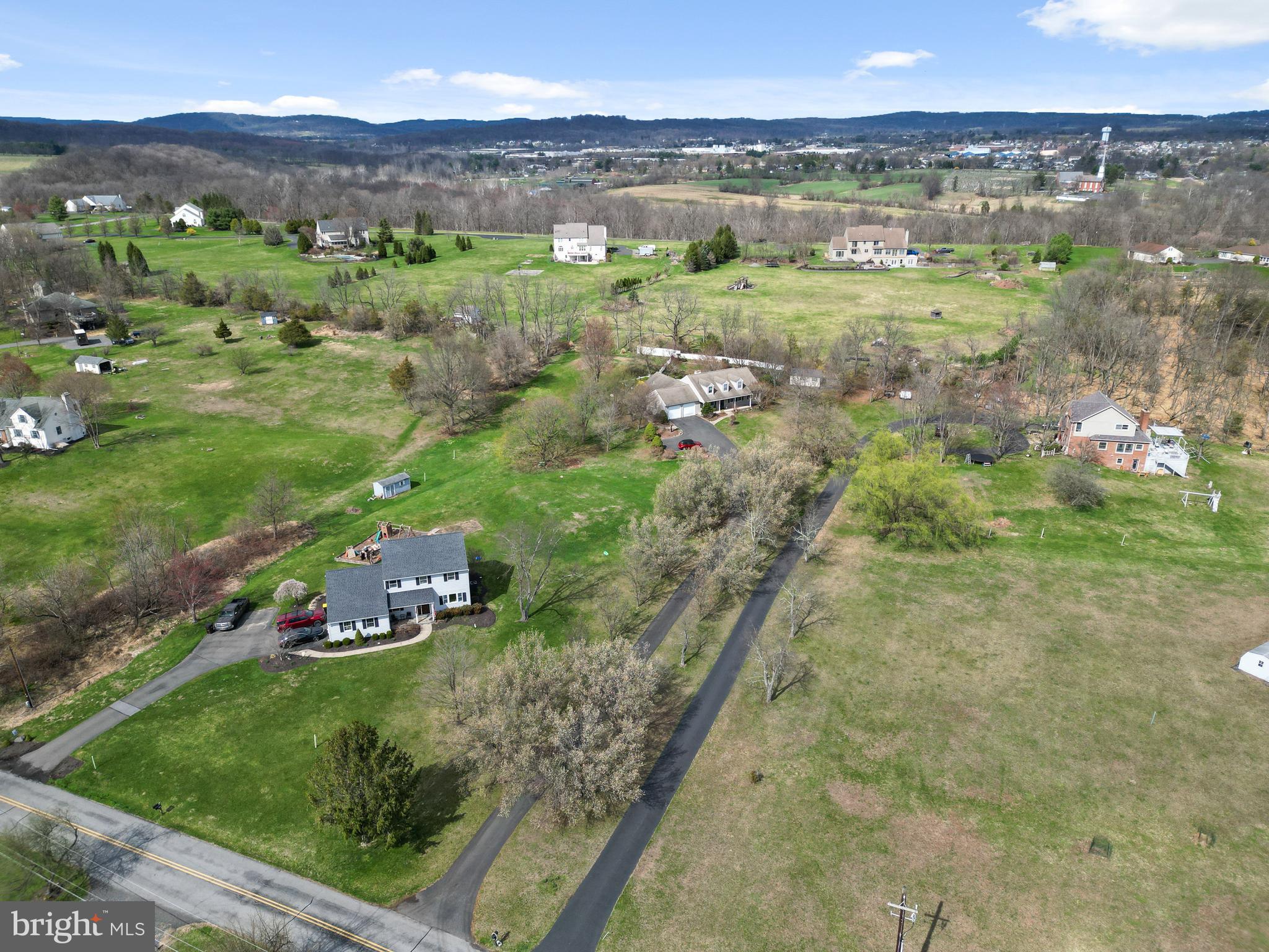 2645 West Buck Road East Greenville, PA 18041 - Photo 49 of 55 a view of a city