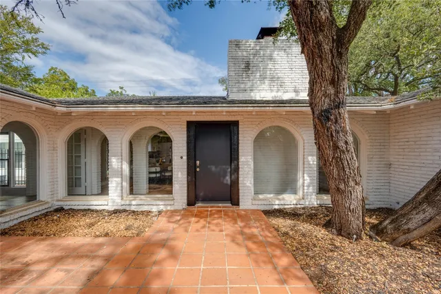 $4,950 | 4202 North Hills Drive, Austin, TX 78731