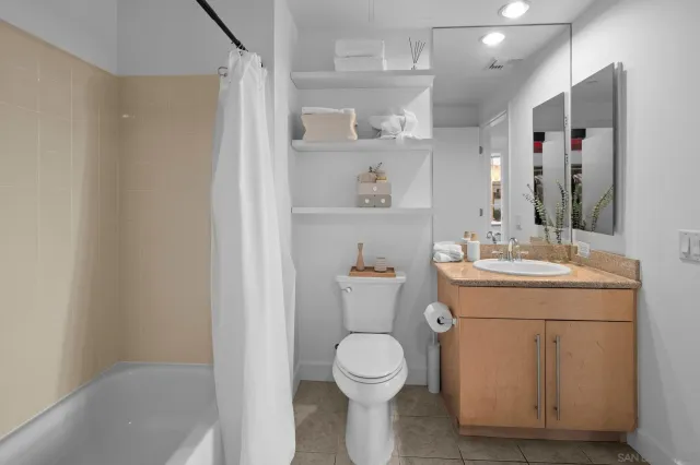 $499,000 | 801 Ash Street, Unit 405, San Diego, CA 92101