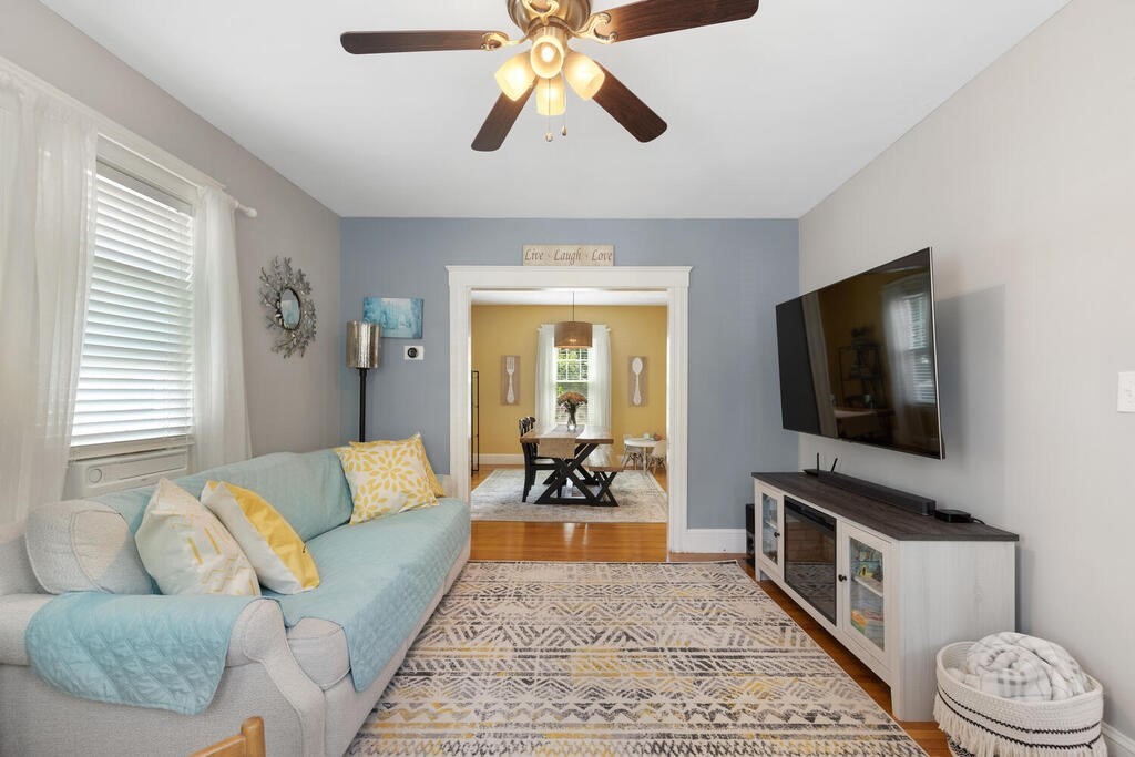 6 Rowell Avenue Beverly, MA 01915 - Photo 6 of 28