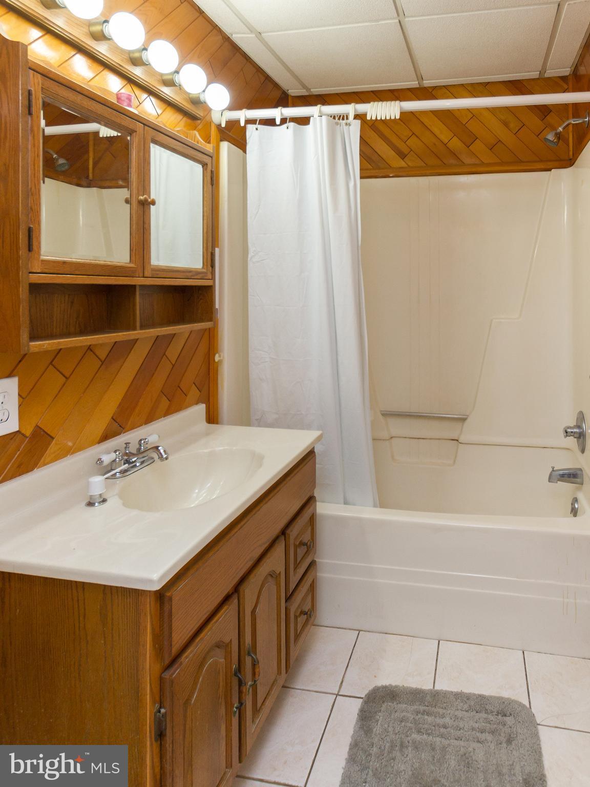 710 Beards Hill Road Aberdeen, MD 21001 - Photo 16 of 30 Bath