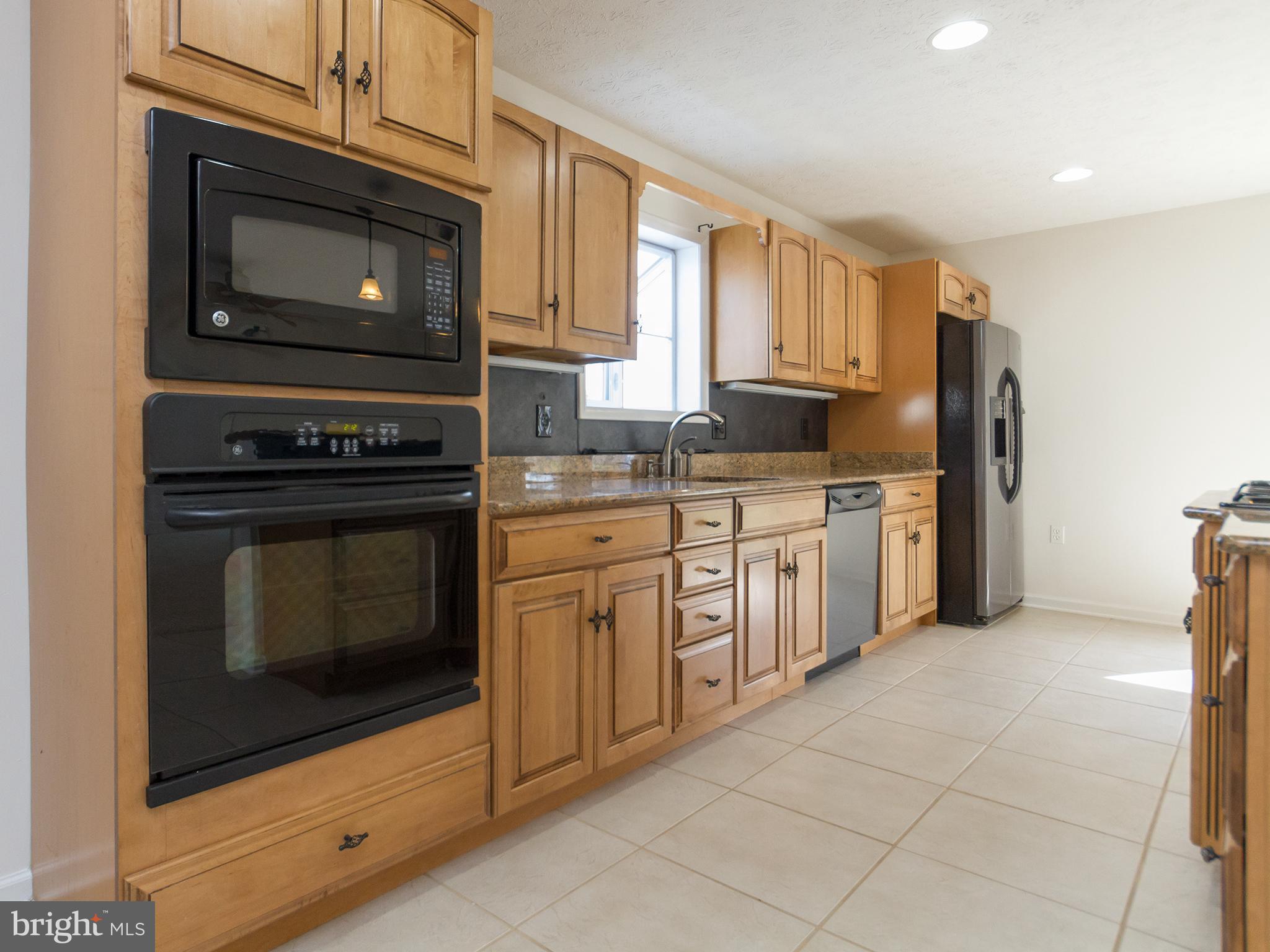 710 Beards Hill Road Aberdeen, MD 21001 - Photo 4 of 30 Kitchen