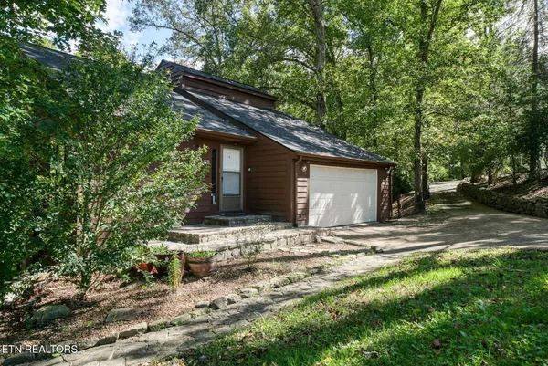 $2,400 | 53 River Lane, Crossville, TN 38555