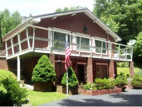 120 George Berry Road Unicoi, TN 37692 - Photo 1 of 24 Photo 1