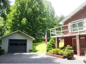 120 George Berry Road Unicoi, TN 37692 - Photo 9 of 24 Detatched Garage