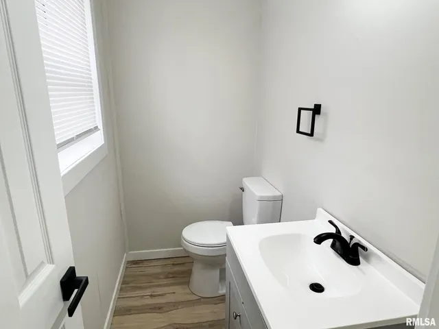 $184,900 | 2230 Winnebago Court, Peoria, IL 61614