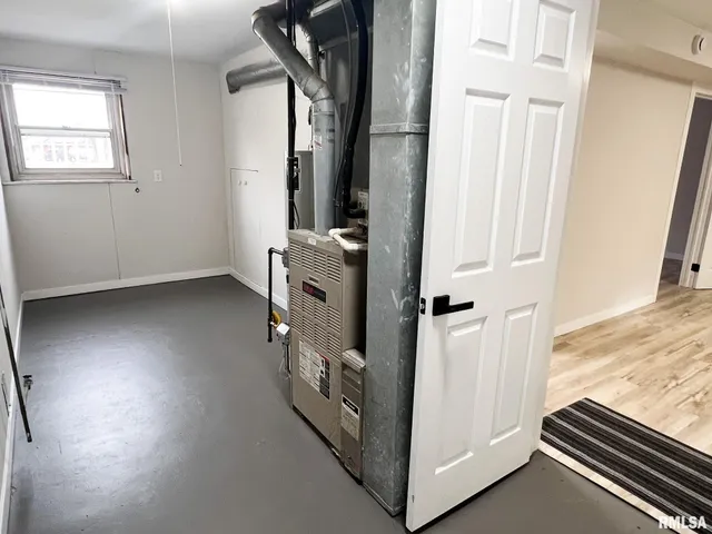 $184,900 | 2230 Winnebago Court, Peoria, IL 61614