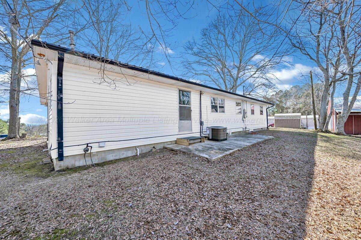 125 Highland Street Addison, AL 35540 - Photo 24 of 29 Back patio