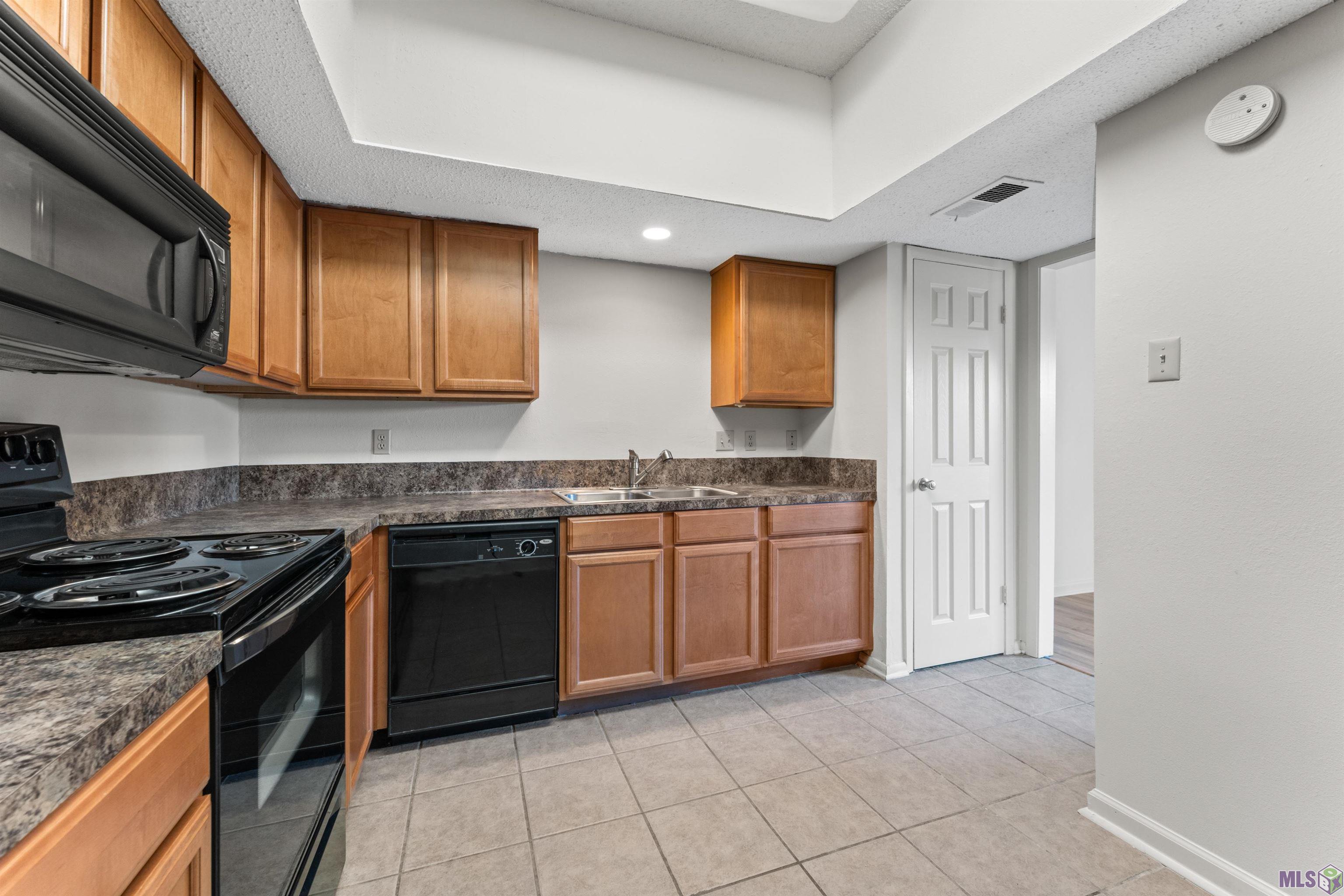 8155 Jefferson Highway, Unit 610 Baton Rouge, LA 70809 - Photo 6 of 17