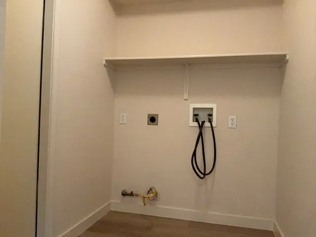 $1,995 | 1511 Thibodeaux Drive, Round Rock, TX 78664