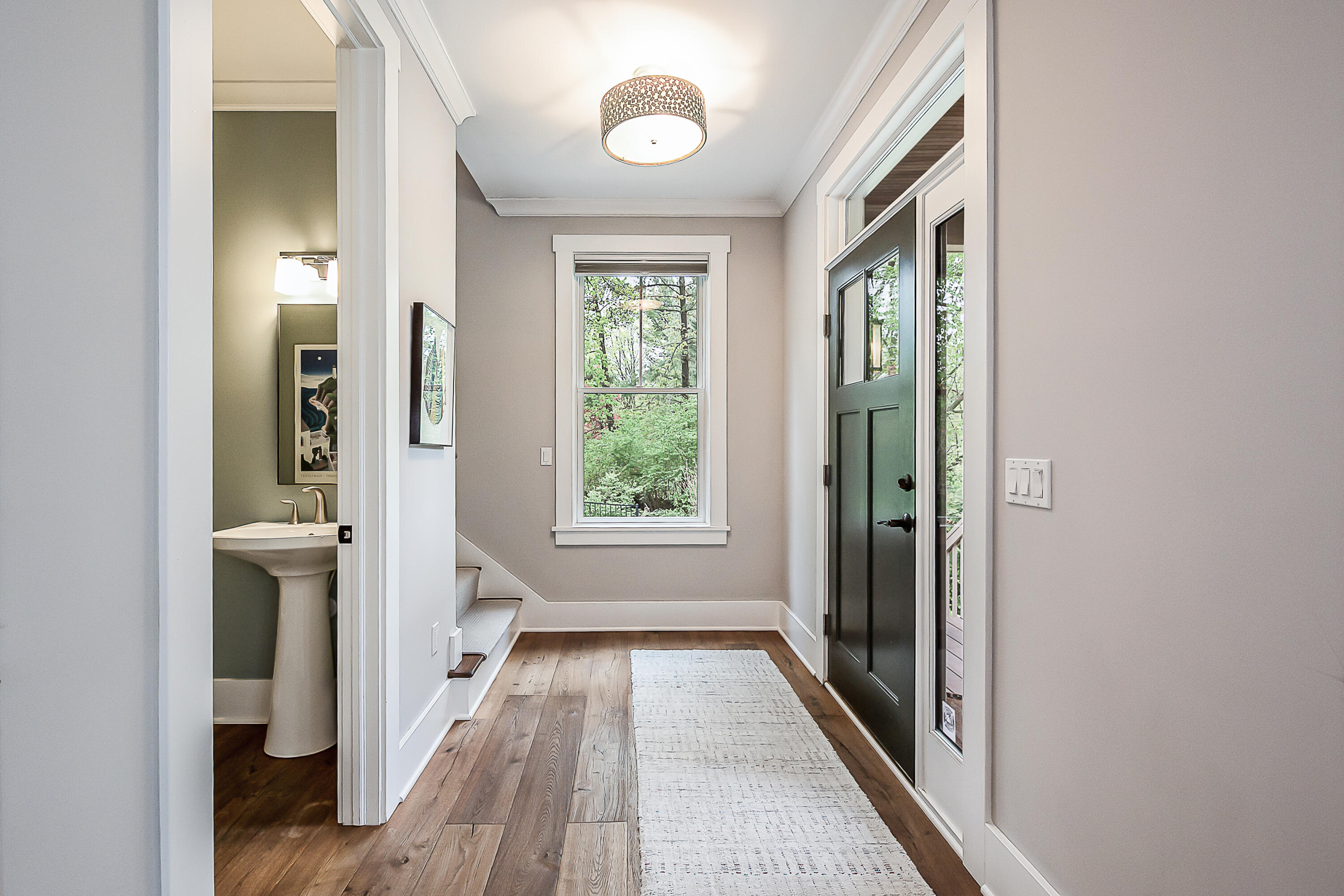 1614 Cambridge Road Ann Arbor, MI 48104 - Photo 29 of 64 21 foyer