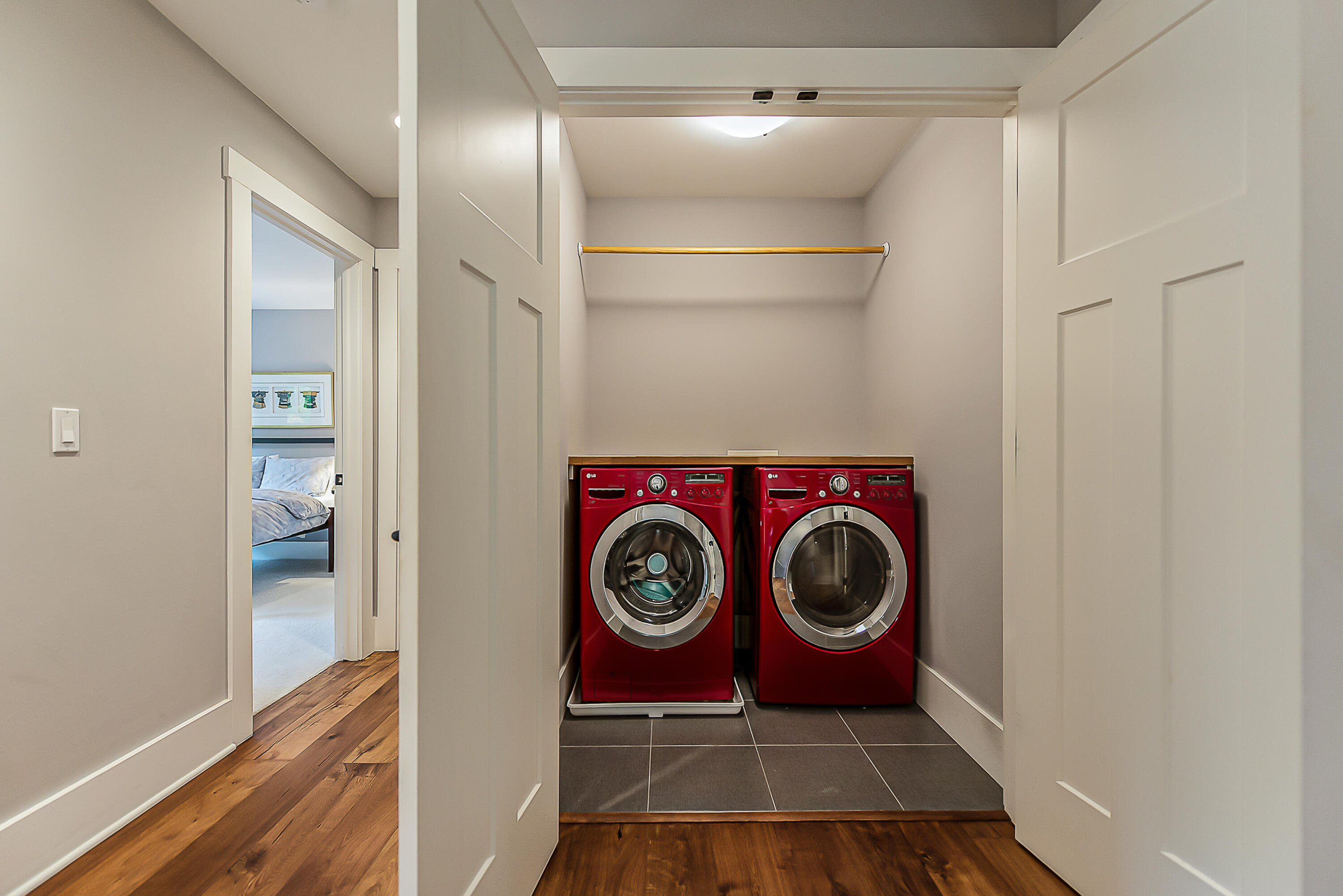 1614 Cambridge Road Ann Arbor, MI 48104 - Photo 45 of 64 36 laundry