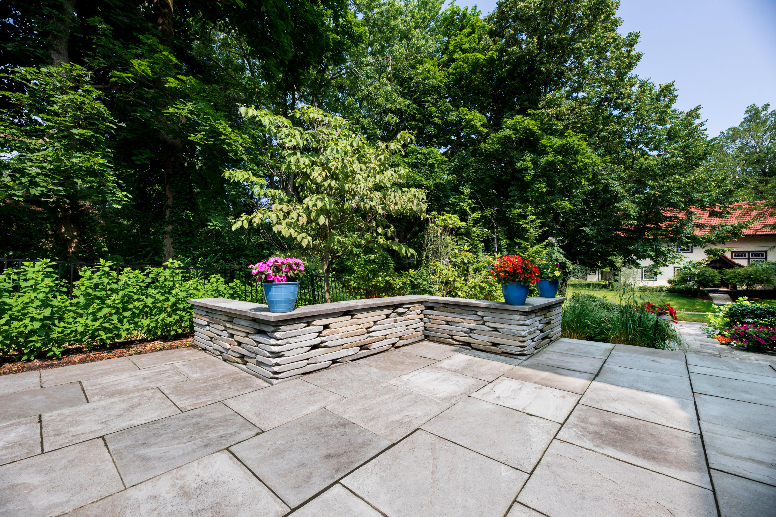 1614 Cambridge Road Ann Arbor, MI 48104 - Photo 59 of 64 48 patio