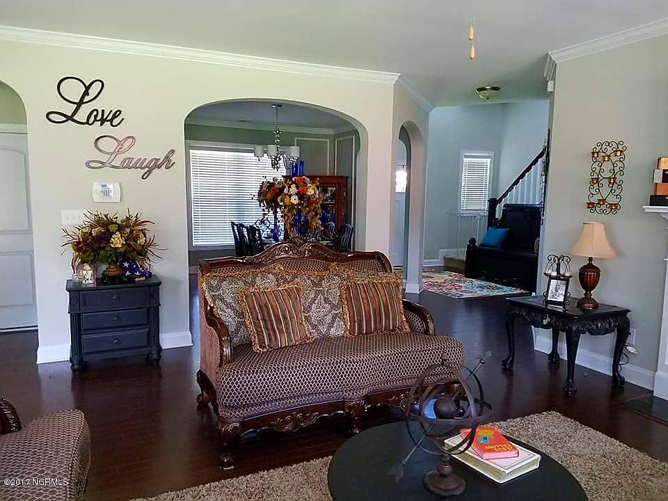 141 Peytons Ridge Drive Hubert, NC 28539 - Photo 6 of 21 LivingRoom with Dining Room