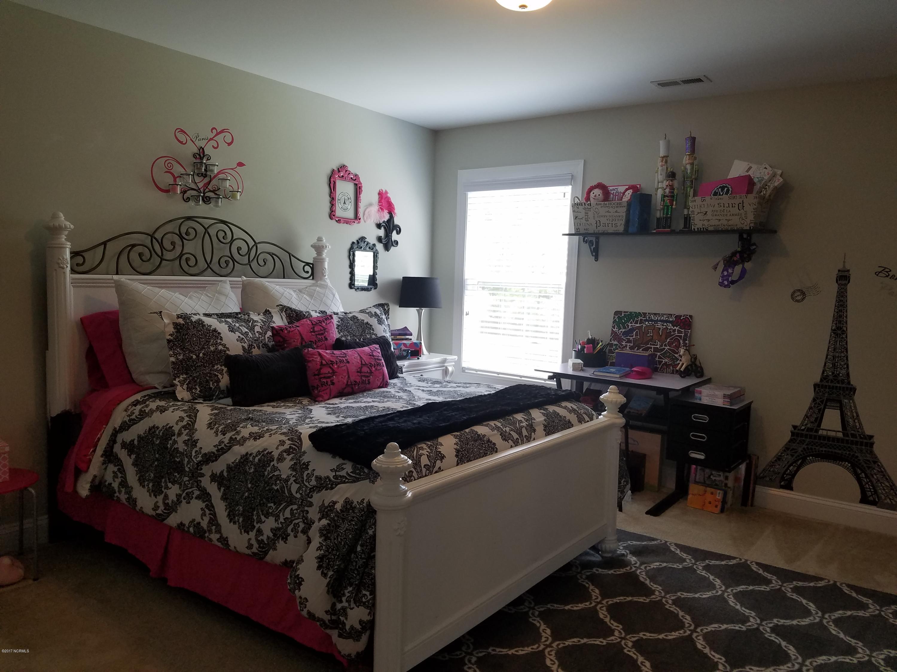 141 Peytons Ridge Drive Hubert, NC 28539 - Photo 8 of 21 Secondary Bedroom