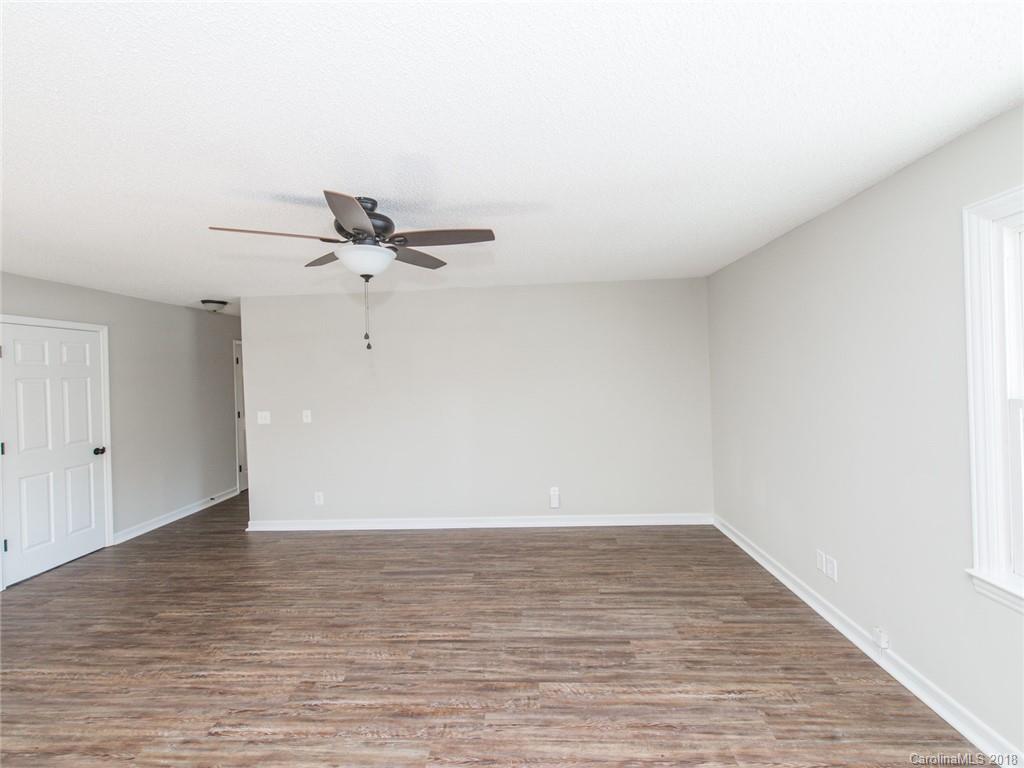 1076 Perth Road Troutman, NC 28166 - Photo 13 of 26