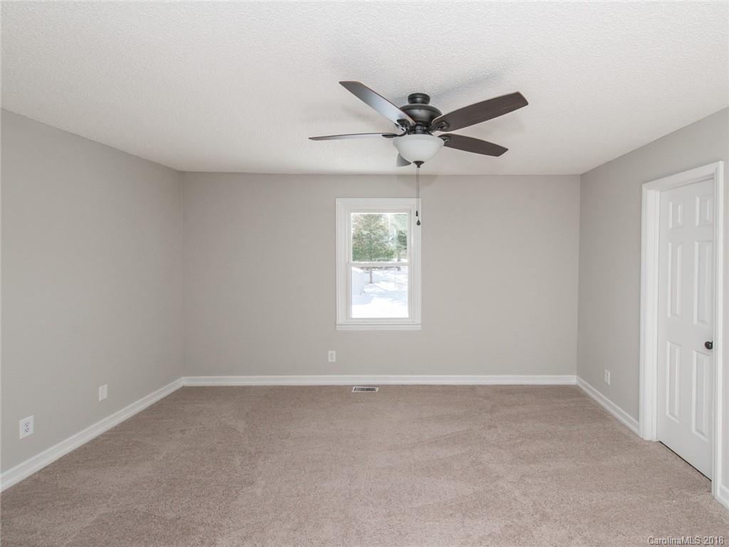 1076 Perth Road Troutman, NC 28166 - Photo 23 of 26