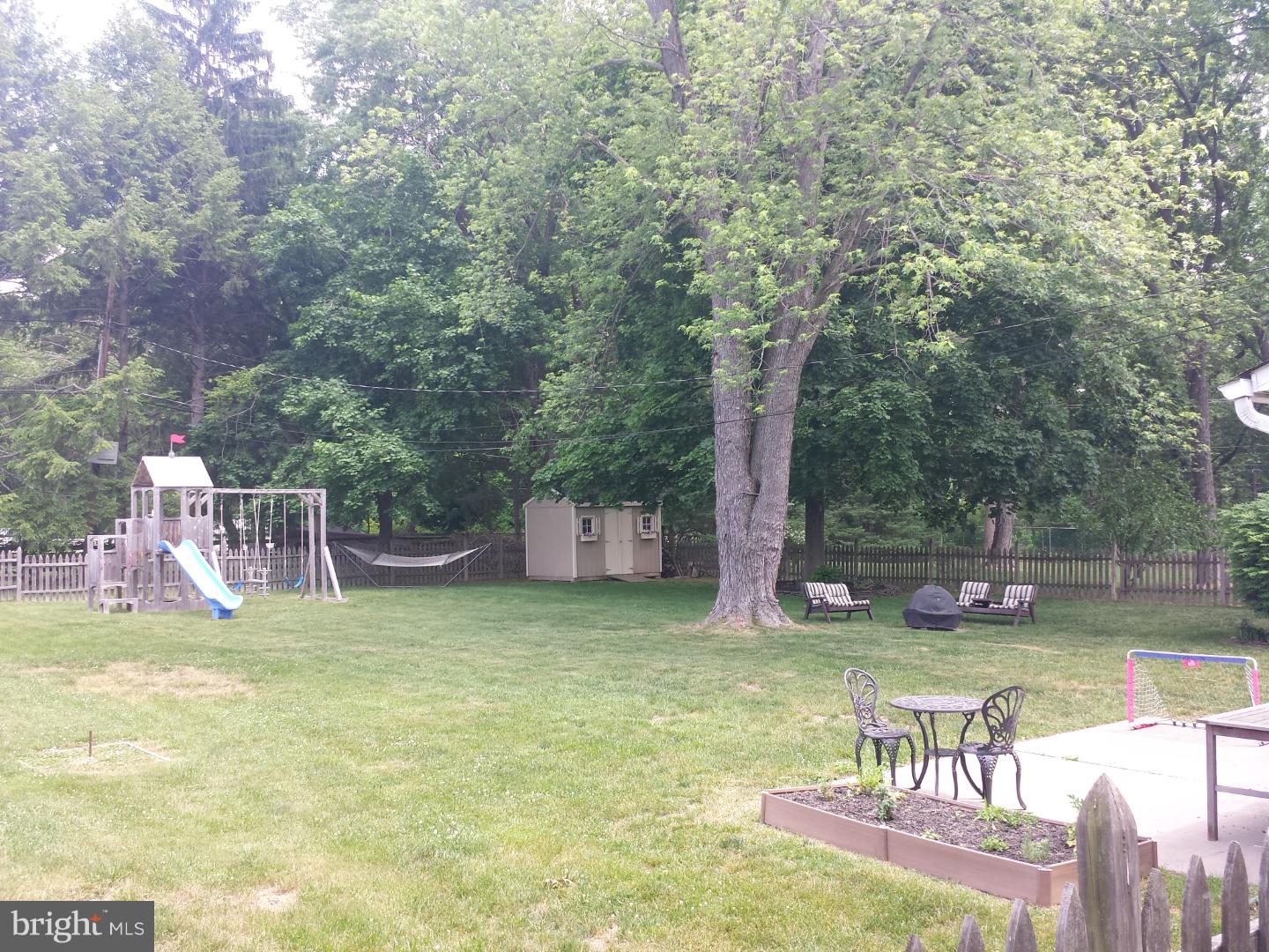 152 Dolington Road Yardley, PA 19067 - Photo 16 of 17 View in Back