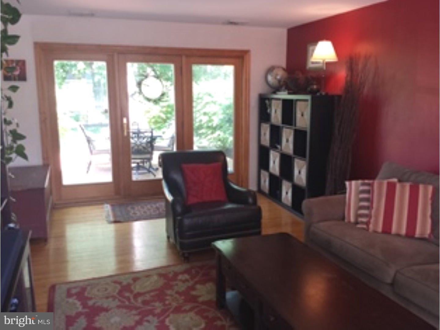 152 Dolington Road Yardley, PA 19067 - Photo 3 of 17 Living Room