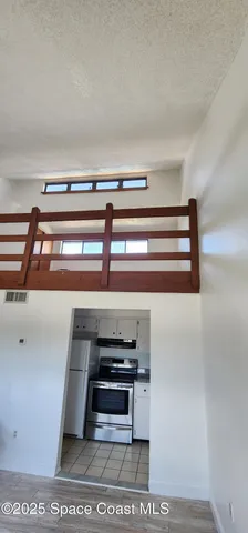 $1,800 | 202 Pierce Avenue, Cape Canaveral, FL 32920