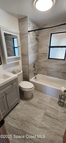 $1,800 | 202 Pierce Avenue, Cape Canaveral, FL 32920