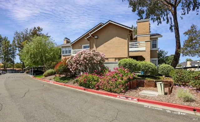 $304,999 | 2915 North Texas Street, Unit 129, Fairfield, CA 94533