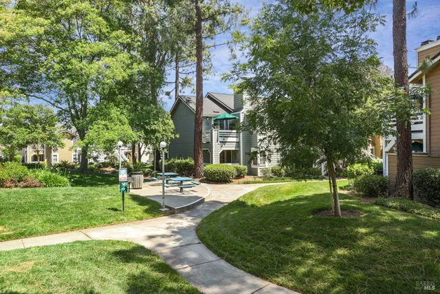 $304,999 | 2915 North Texas Street, Unit 129, Fairfield, CA 94533